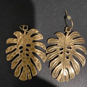 Metal Leaf Earring